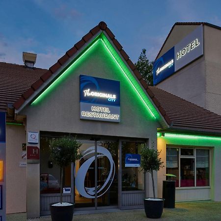 The Originals City Hotel La Verriere-Yvelines Bagian luar foto